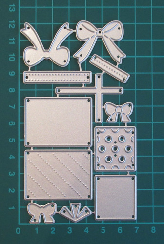 Piece presents metal - piece,