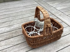Vintage Small Wicker 6 Egg Basket With Metal Insert Absolutely Gorgeous