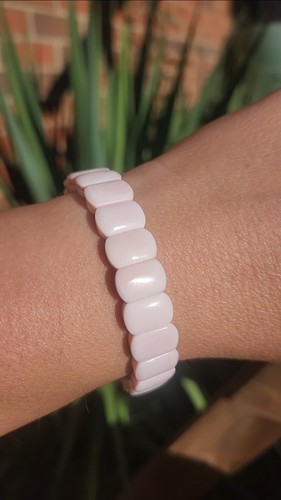 Natural pink queen - queen, shell