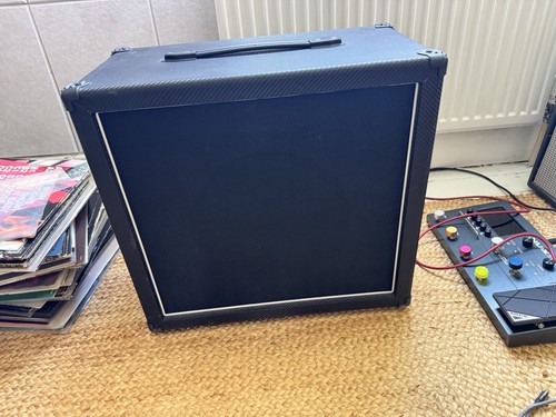 1x12 guitar cabinet - cabinet, with