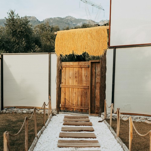 Decorative straw roof - decorative,