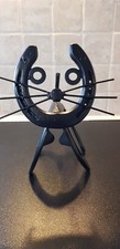 Horseshoe Art Cat