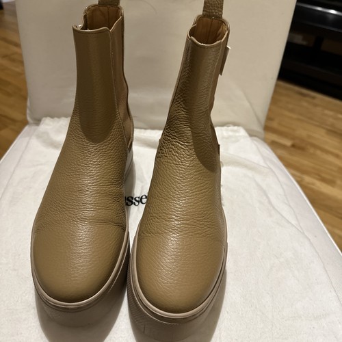 Russell bromley park - russell,