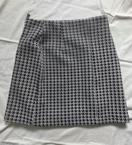 New look houndstooth mini - new,