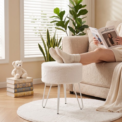 Fluffy faux rabbit fur - rabbit,