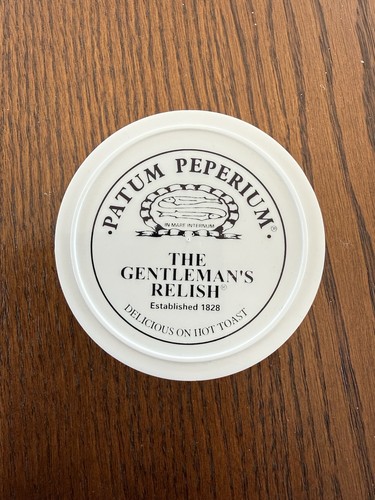 Patum peperium the gentleman - peperium,