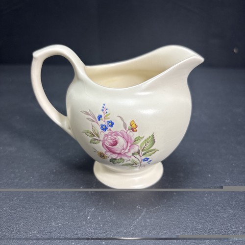 Devon axe vale jug - axe, floral