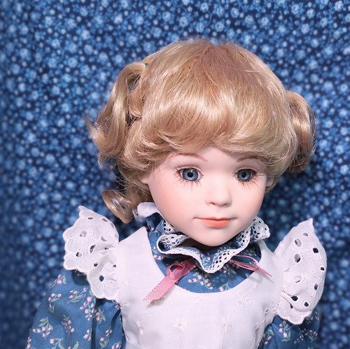 Vintage new global dolls - vintage,