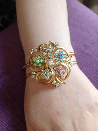 Designer suzi gold - designer, tone