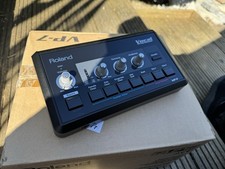 Roland VP-7 Vocal Processor