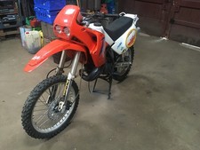 APRILIA ENDURO 125 TUAREG 1991 FREE DELIVERY . 2 STROKE VERY RARE, RUNNING . VGC