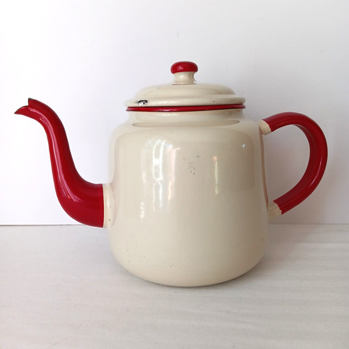 Enamelware teapot kettle - enamelware,