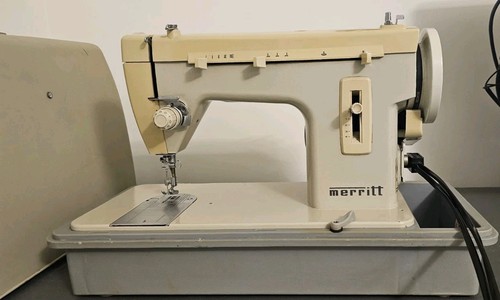 Vintage merrit singer model - singer,