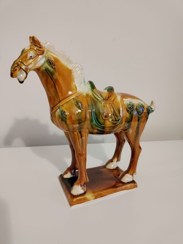Chinese tang tri - chinese, tri-color