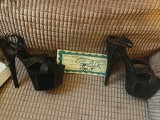 Pamela Anderson Owned Shoes With COA And Hand Signed Baywatch Photo