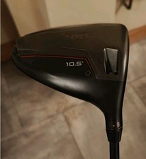 WILSON STAFF DYNAPWR CARBON 10.5 DEGREE GOLF DRIVER EXTRA STIFF FLEX