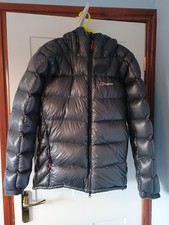 Berghaus Extrem Ramche 850 Fill Power Down Jacket Men's Size L