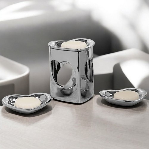 Silver chrome finish - chrome,