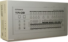 Roland Boutique TR-09 Rhythm Composer TR09 TR-909 Drum Machine MINT Warranty