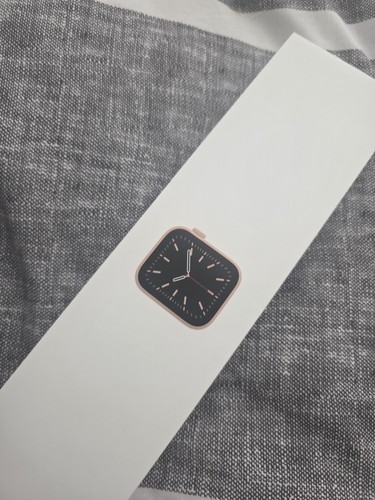Faulty apple watch series 6 - series,