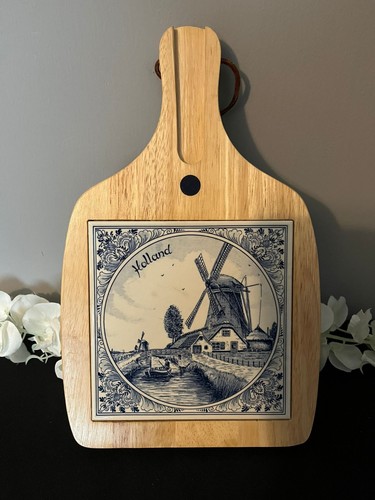 Old wood cutting board - cutting,