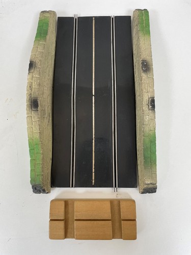 Scalextric rubber hump back - rubber,