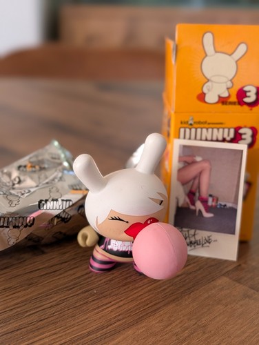 Kidrobot bubblelove dunny - 3",