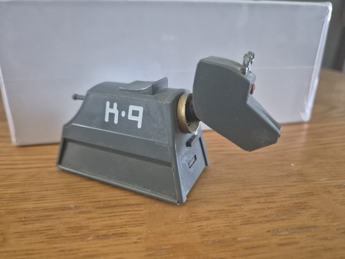 Doctor who dapol - grey, k9