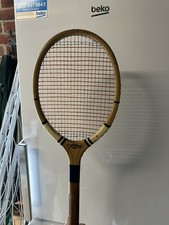 VINTAGE  "INVINCIBLE" WOODEN