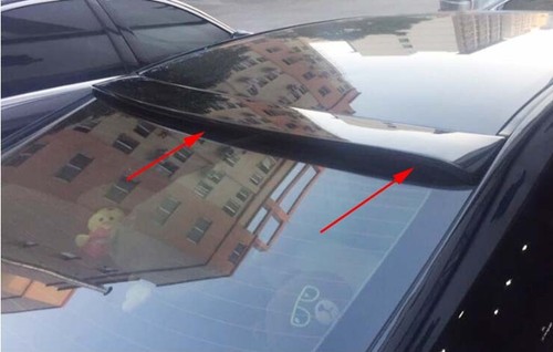 Rear roof spoiler - rear,