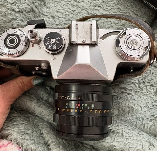 Zenit 35mm slr film camera - em,