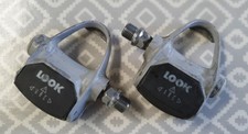 Vintage Look Delta Pedals