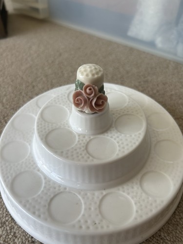 Chessell pottery thimble with - thimble,