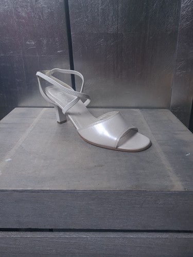 Mint condition gabor sandals - mint,
