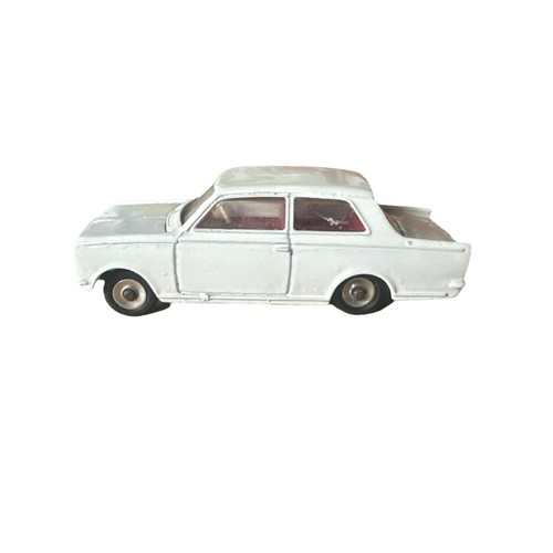 Dinky toys 136 vauxhall viva - toys,