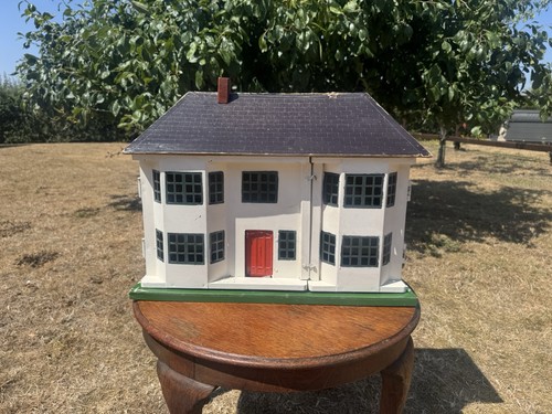 Vintage handmade dolls house - vintage,