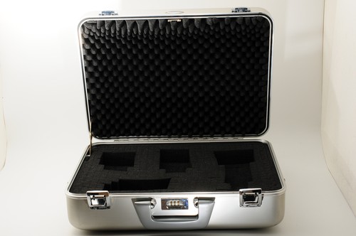 Near mint zero halliburton - zero,