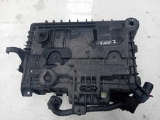 VAUXHALL OPEL CORSA 1.3 CDTI ENGINE BATTERY TRAY BOX 13296473, Y1007