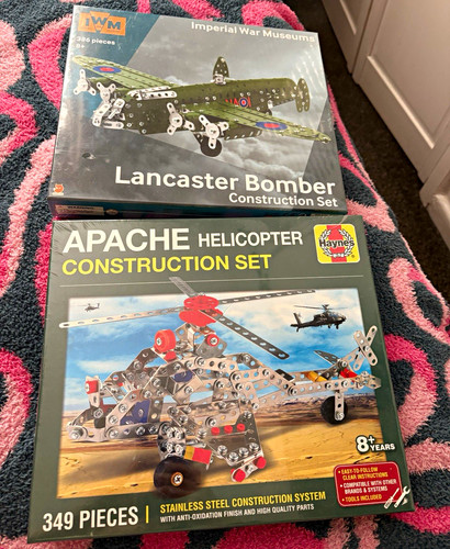 Haynes apache helicopter - apache,