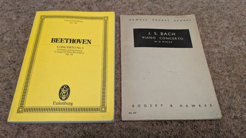 Miniature score piano - miniature,