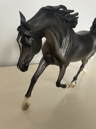 Breyer traditional - breyer,