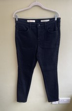 Pilcro & The Letterpress Black