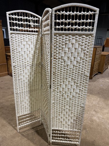Room divider - room,