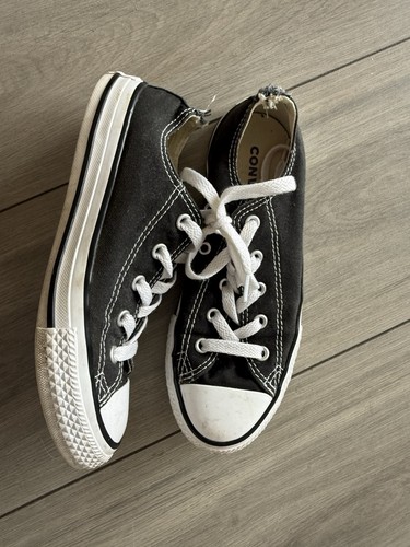 Kids size black converse - kids,