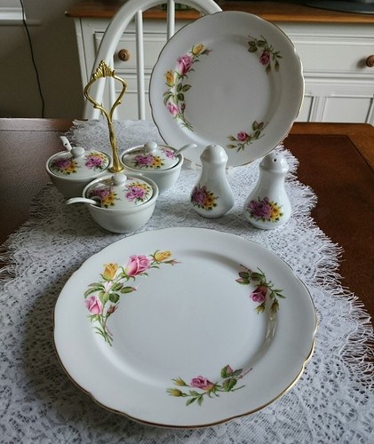 Royal stafford movitex tea - &, /