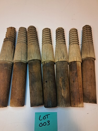 Wooden threaded insulator - 7,
