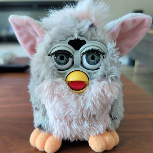 Furby 1998 1st edition pink - 1998,