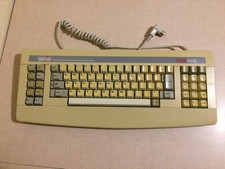 Vintage Amstrad PCW9512 512K
