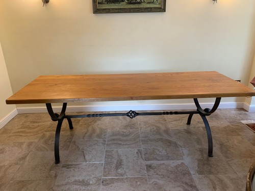 Oak dining table - , stylish