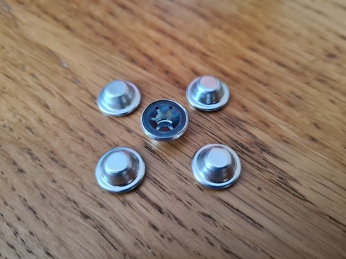 Hub caps for mamod - hub,